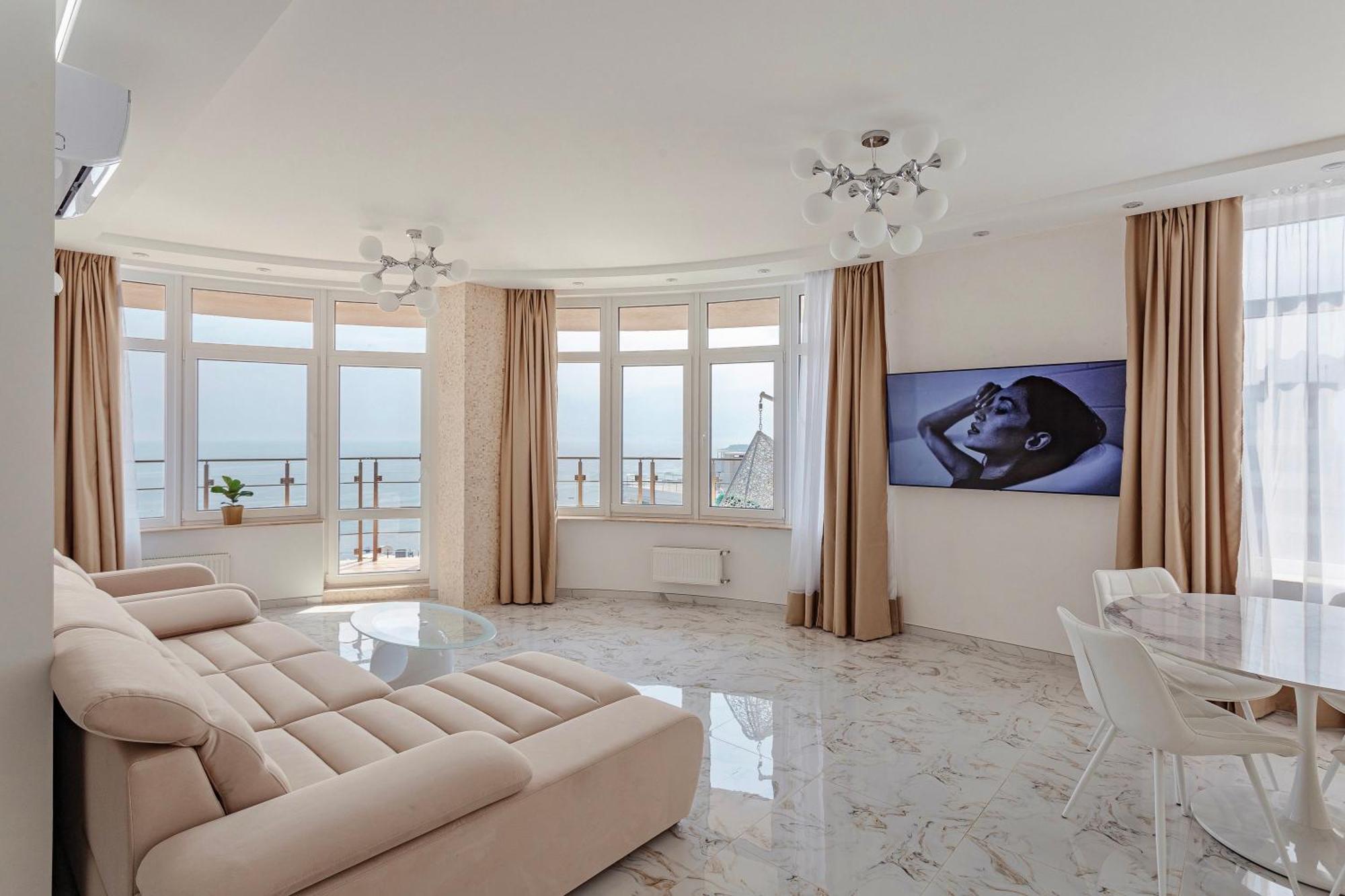 Direct Sea View Apartment Odesa Exterior photo